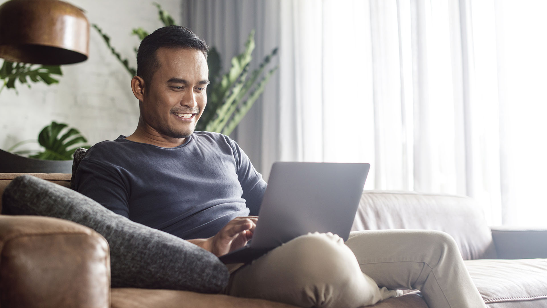 Mental health stigma among Asian American, Pacific Islander employees: What providers, employers can do 